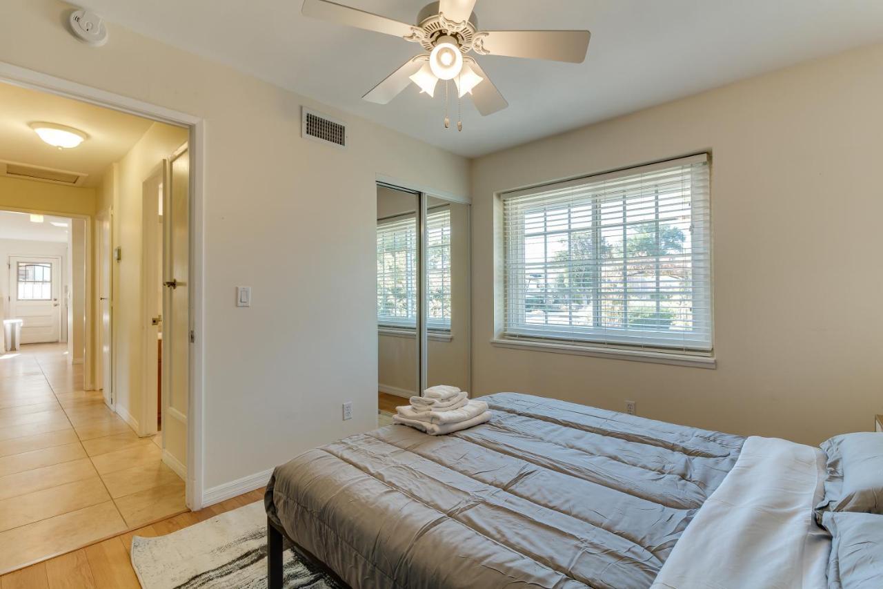 4 Bedroom West Hills Charmer With Pool And Jacuzzi Casa vacanze Los Angeles
