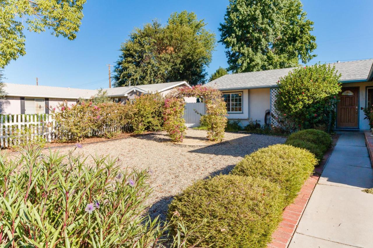 Casa vacanze 4 Bedroom West Hills Charmer With Pool And Jacuzzi