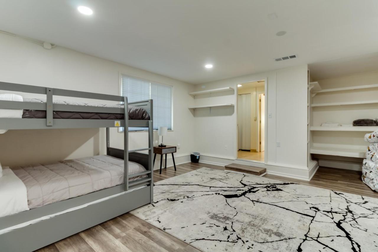 Casa vacanze 4 Bedroom West Hills Charmer With Pool And Jacuzzi Los Angeles