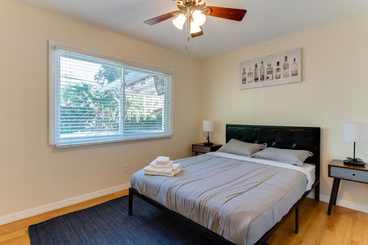 Casa vacanze 4 Bedroom West Hills Charmer With Pool And Jacuzzi
